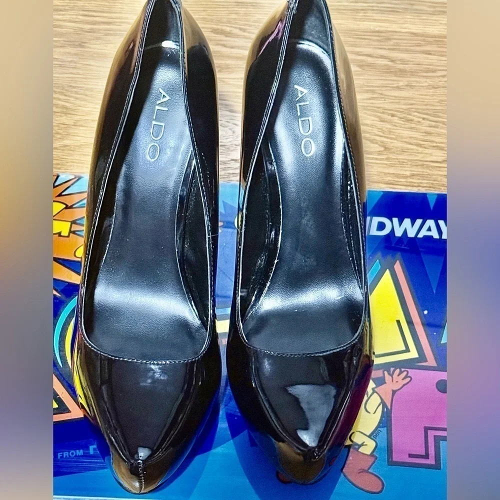 Black Aldo Heels Size 9 US - Picture 2 of 5